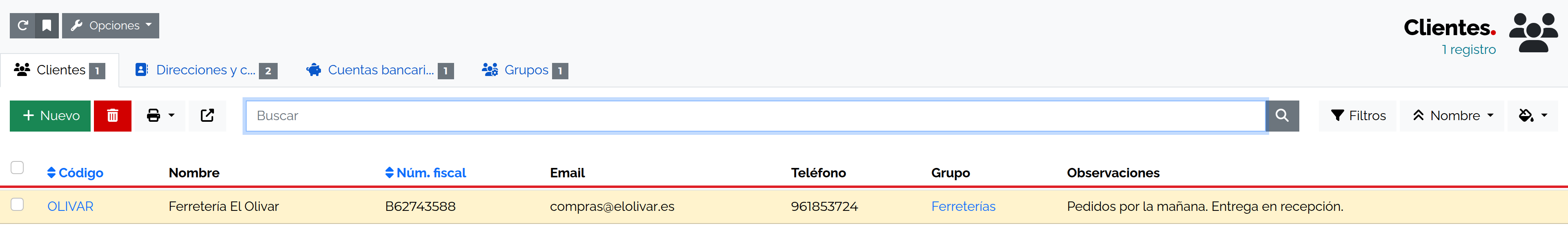 Clientes de Suministros Levante con Ferretería El Olivar en el listado.