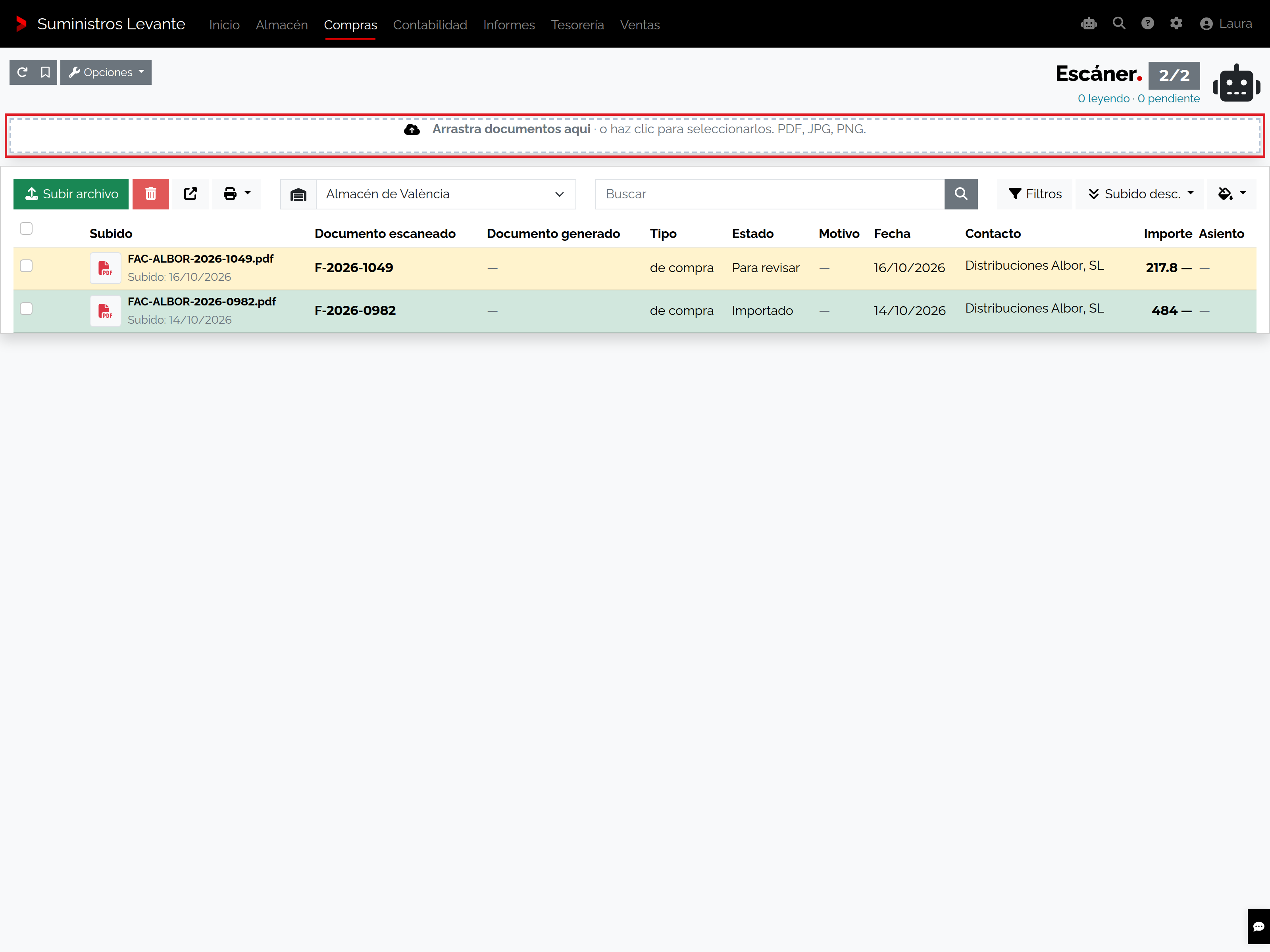 Bandeja de entrada de ListBeplyOCRScanner con zona de arrastrar archivos, indicador de créditos y listado de estados.