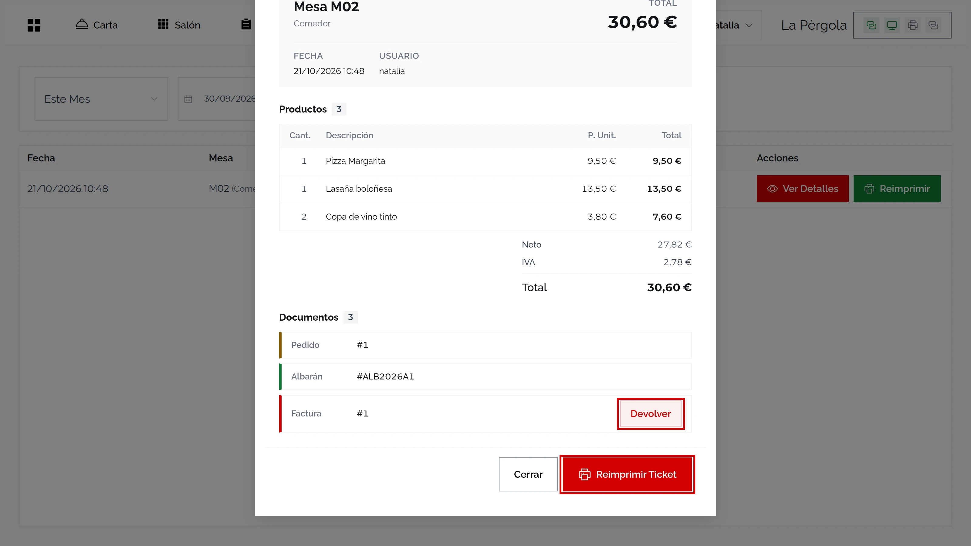 Detalles del Pedido de la mesa M02: total 30,60 €, tres productos, neto 27,82 € e IVA 2,78 €; documentos Pedido, Albarán y Factura con los botones Devolver y Reimprimir Ticket marcados